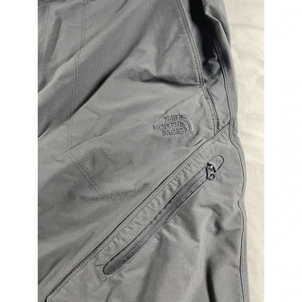The North Face Gray Cargo Pants Size 34 Hiking Pants Outdoors Casual